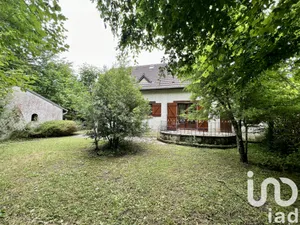 Traditional house at Bazoches-sur-le-Betz (45210)