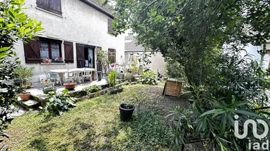 Maison de ville à Villeneuve-la-Garenne (92390)