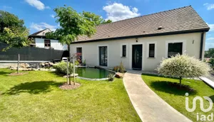 Traditional house in Soucy (89100)