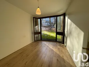 Appartement à Fontenay Le Fleury (78330)