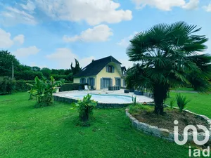 House at Bosroumois (27670)