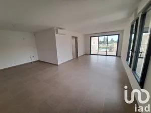 Appartement à Saint-Gilles (30800)