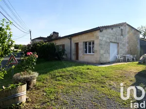 House at GÉNISSAC (33420)