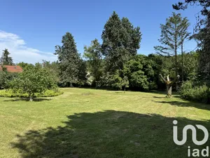 Terrain à bâtir à Saint-Jean-les-Deux-Jumeaux (77660)