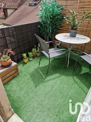 Apartment in MONTFORT-L'AMAURY (78490)