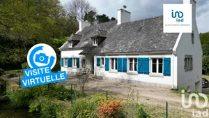 Mansion at Pouldergat (29100)