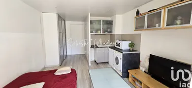 Apartment at La Londe-les-Maures (83250)