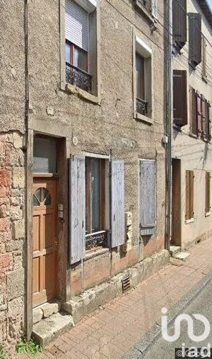Building at PITHIVIERS (45300)
