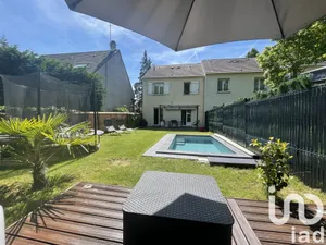 House at Cesson (77240)