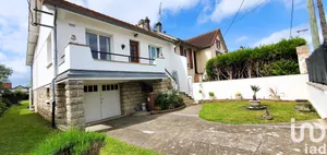 Maison traditionnelle à Le Mesnil-Saint-Denis (78320)