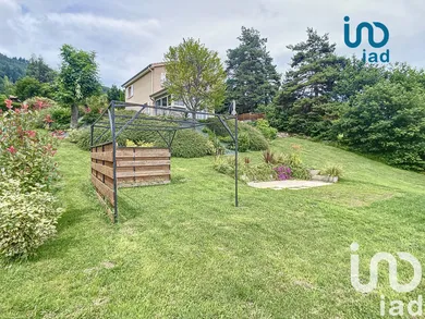 House at Véranne (42520)