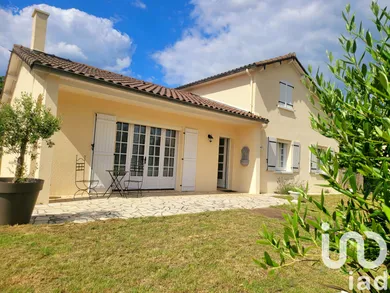 Traditional house at CERNAY (86140)