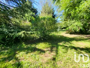 Terrain à bâtir à Talais (33590)