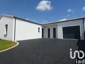 Detached house in Chauray (79180)