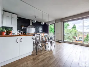 Apartment in Toulouse (31500)