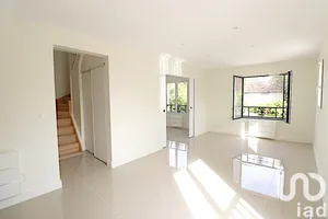 Apartment in GALLUIS (78490)