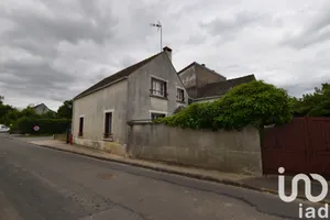 House at Mondeville (91590)