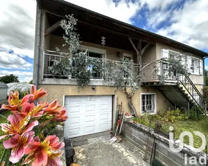 Maison de ville à Vivy (49680)