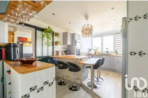 Appartement à NEUILLY SUR MARNE (93330)