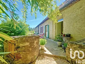 Longère à Creuzier-le-Neuf (03300)