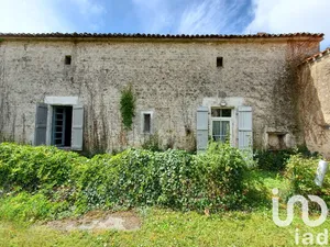 Maison de village à Saint-Sulpice-en-Pareds (85410)