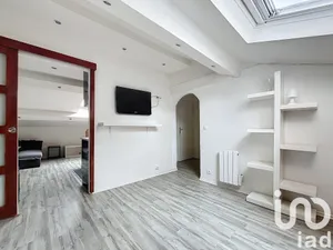 Apartment at Paris (75015)