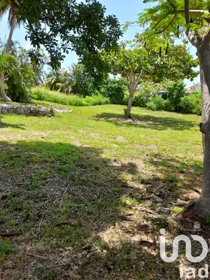 Land at saint francois (97118)