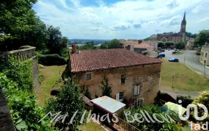 Traditional house at Fumel (47500)