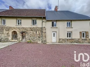 Maison traditionnelle à Feugères (50190)