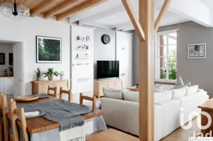 Village house at Mont-Saint-Sulpice (89250)
