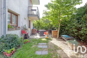 Duplex at Fresnes (94260)