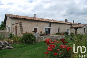 Longère à Margueron (33220)