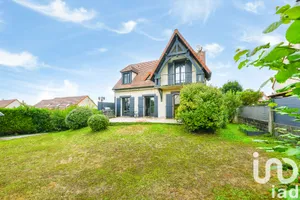 Maison traditionnelle à Saintry-sur-Seine (91250)