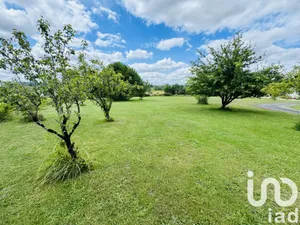 Building plot at Saint-Sulpice-en-Pareds (85410)