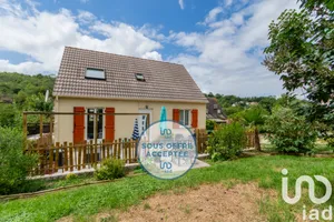 House at Guerville (78930)