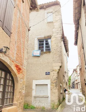 Village house at Saint-Antonin-Noble-Val (82140)