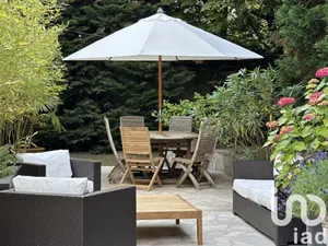 Traditional house in Noisy-le-Roi (78590)