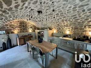 Maison traditionnelle à Vals-les-Bains (07600)