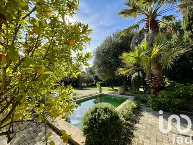 House at Nîmes (30900)