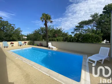 House at Saint-Mathurin (85150)