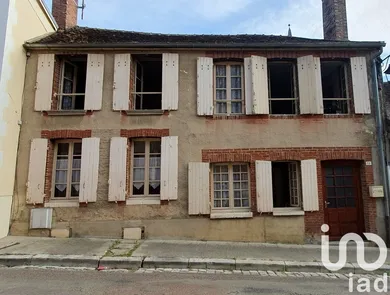 Maison de ville à Ligny-le-Châtel (89144)