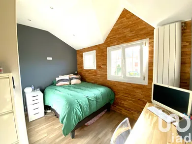 Townhouse at Saint-Léger-du-Bourg-Denis (76160) — 6/11