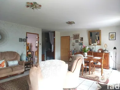 Maison à SAINT-SEURIN-SUR-L'ISLE (33660)