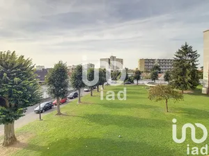 Apartment at MELUN (77000)