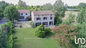 Maison de campagne à Le Thor (84250)