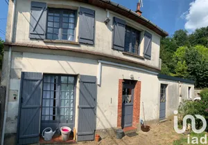 Maison de village à Noizay (37210)