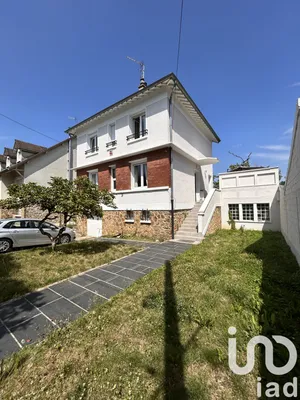 Traditional house at Vaires-sur-Marne (77360)