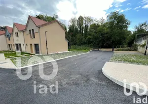 Maison à La Queue-en-Brie (94510)
