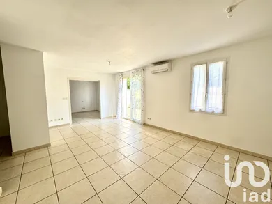 Apartment at Sainte-Cécile-les-Vignes (84290) — 6/8