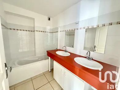 Apartment at Sainte-Cécile-les-Vignes (84290) — 8/8